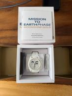 NIEUW: Omega x Swatch Mission to Earthphase Moonshine Gold, Sieraden, Tassen en Uiterlijk, Horloges | Heren, Kunststof, Verzenden