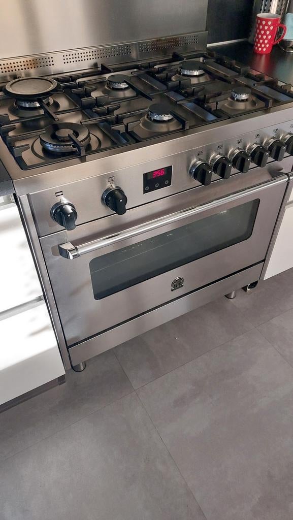 Bertazzoni La Germania Gasfornuis 90 cm Goed Onderhouden, Ophalen, 60 cm of meer, Zo goed als nieuw, Gas