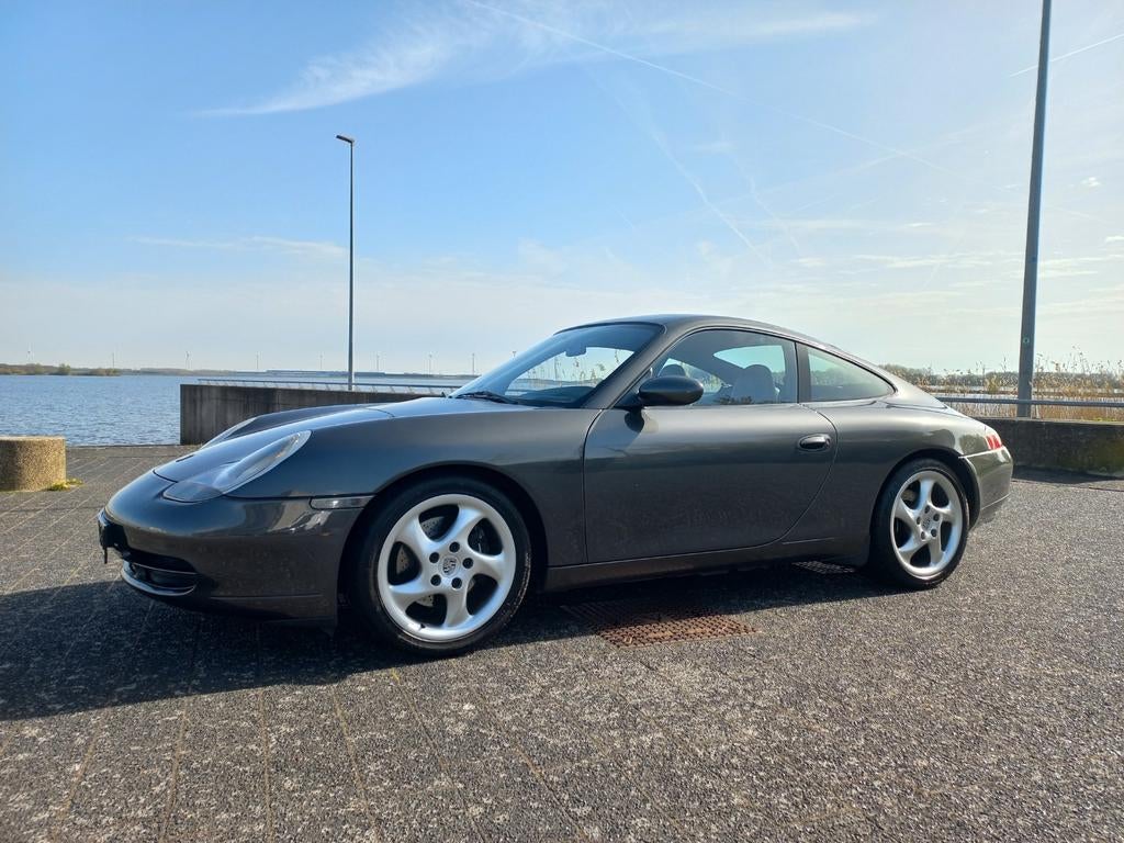 Porsche 911 Coupe Carrera 996 Grijs Schuifdak Dealer Ondh., Auto's, Porsche, Bedrijf, ABS, Airbags, Airconditioning, Alarm, Centrale vergrendeling