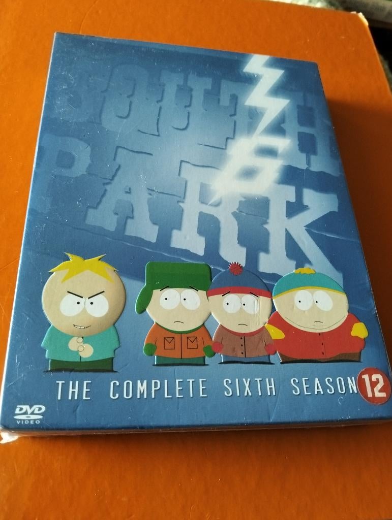 SEALED dvd box 3 Disc South Park seizoen 6 NLO, Tekenfilm, Amerikaans, Boxset, Ophalen of Verzenden