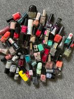 Grote collectie nagellak van diverse merken en kleuren, Gebruikt, Overige kleuren, Ophalen of Verzenden, Handen en Nagels