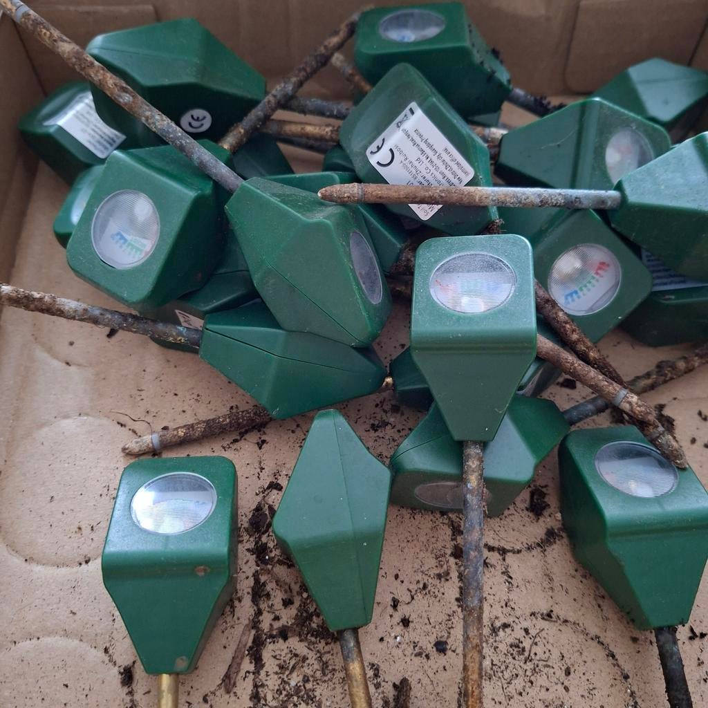 26 planten potten watermeters, Tuin en Terras, Ophalen, Kunststof, Rond, Minder dan 40 cm