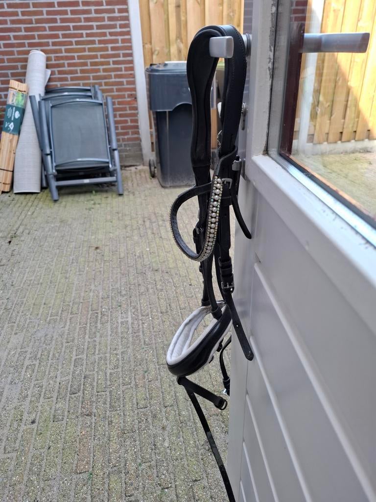 Mooi hoofdstel maat cob, Dieren en Toebehoren, Paarden en Pony's | Hoofdstellen en Tuigage, Ophalen of Verzenden, Gebruikt, Dressuur