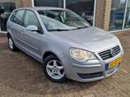 Volkswagen Polo 1.4-16V Optive - 5 DRS - APK: 1-2027! - LMV, Voorwielaandrijving, 4 cilinders, Bedrijf, Handgeschakeld