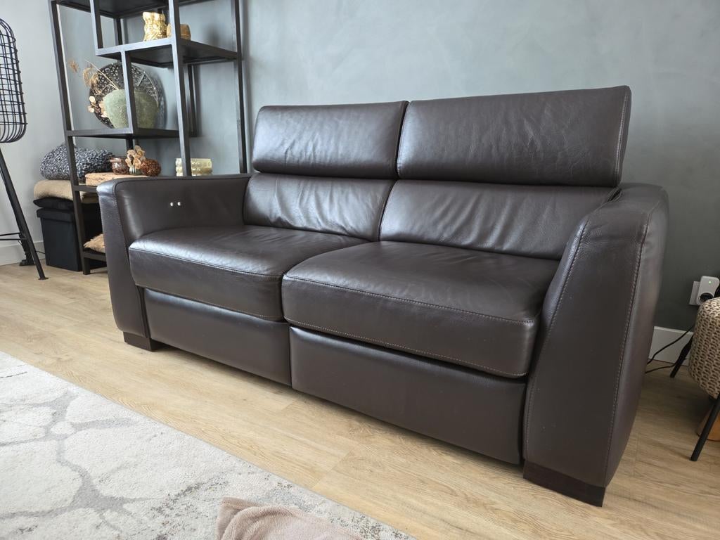 3 en 2 zits Donker bruin lederen bank met relax functe, Ophalen, Gebruikt, Modern strak, Driepersoons