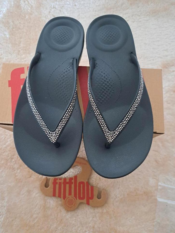 Fitflop iQushion Sparkle Maat 37 NIEUW, Kleding | Dames, Schoenen, Nieuw, Slippers, Zwart, Ophalen of Verzenden