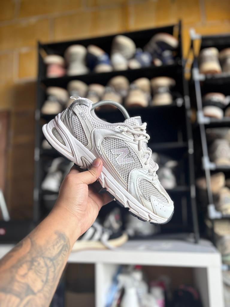 New Balance 530 Munsell White 40.5 (Gratis Verzending), Kleding | Dames, Schoenen, Ophalen of Verzenden, Zo goed als nieuw, Wit