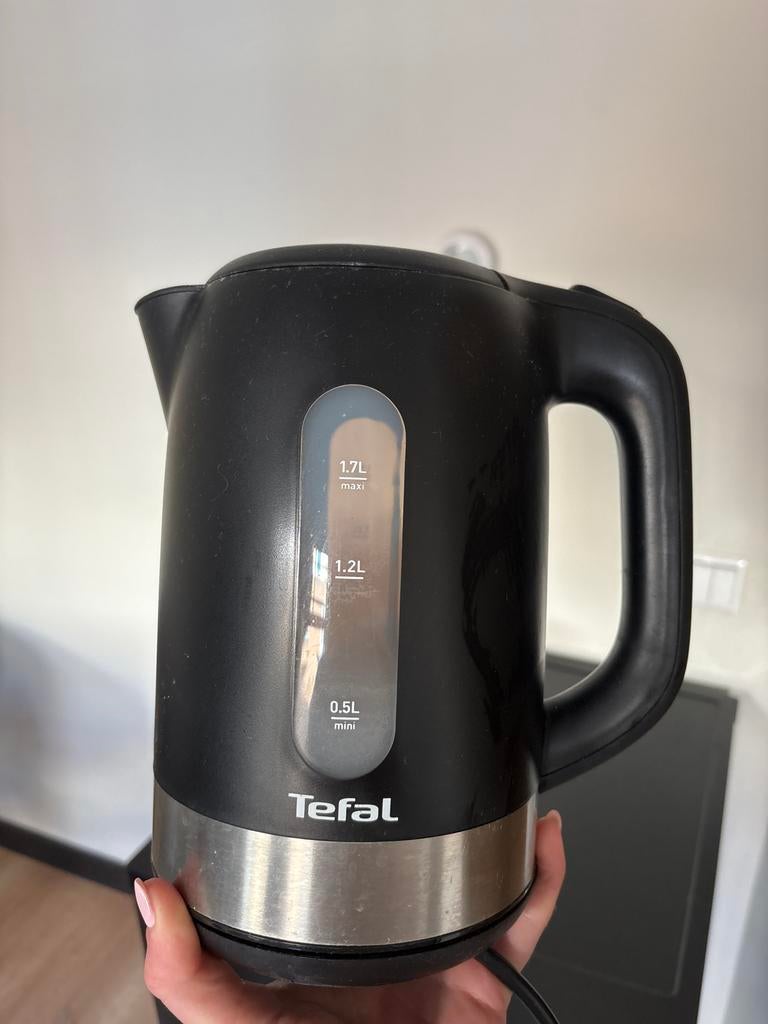 Tefal Waterkoker 1,7L - Zwart, 1 tot 2 liter, Ophalen, Gebruikt, Draadloos