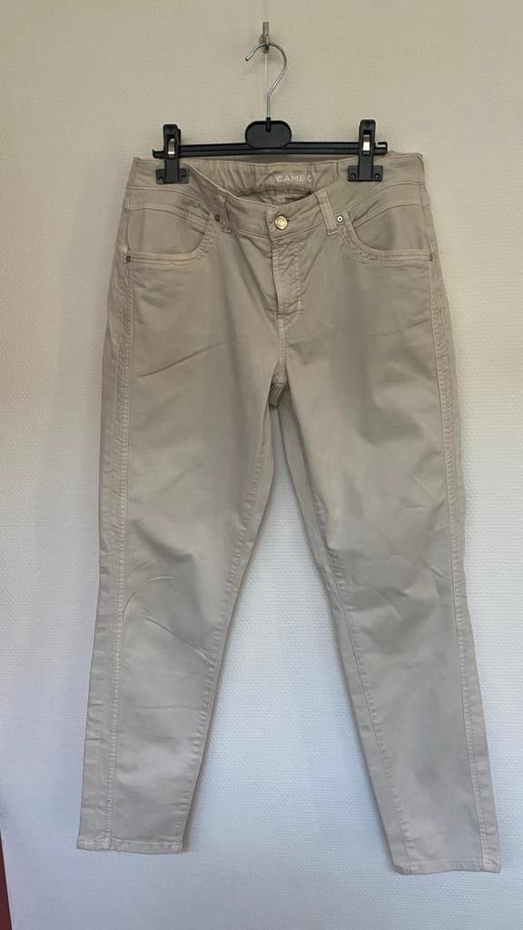 Beige lange broek van Cambio in maat 42/44, Beige, Maat 42/44 (L), Ophalen of Verzenden, Zo goed als nieuw