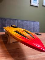 Afstand bestuurbare speedboot, Ophalen of Verzenden, Zo goed als nieuw, Groter dan 1:32, Overige merken