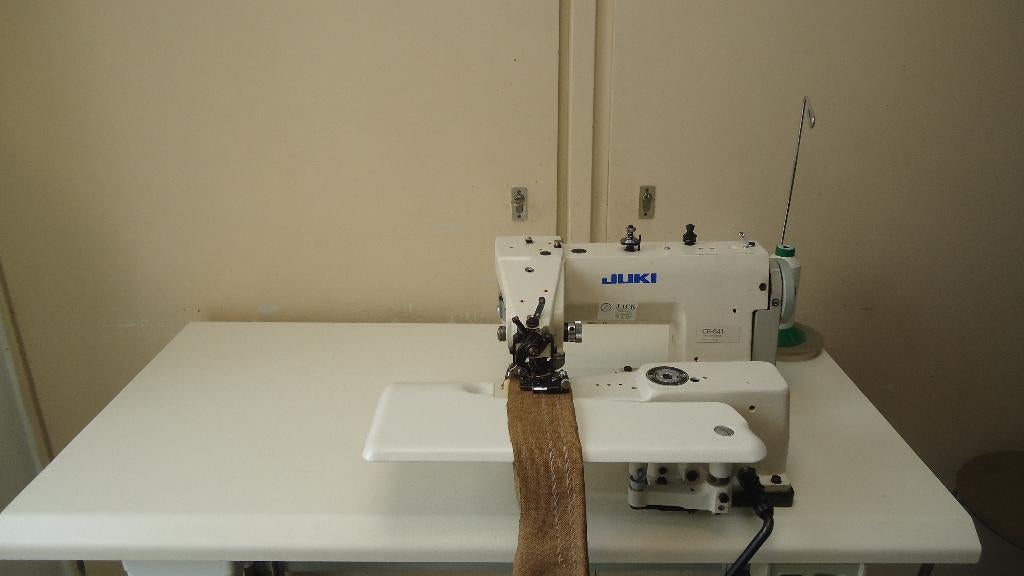 Industrie Juki Blindzoommachine Een Nette, Hobby en Vrije tijd, Naaimachines en Toebehoren, Overige merken, Gebruikt, Ophalen of Verzenden