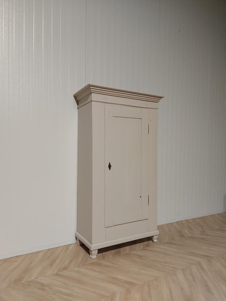Landelijke klassieke kast, eendeurskast,linnenkast, hangkast, Ophalen of Verzenden