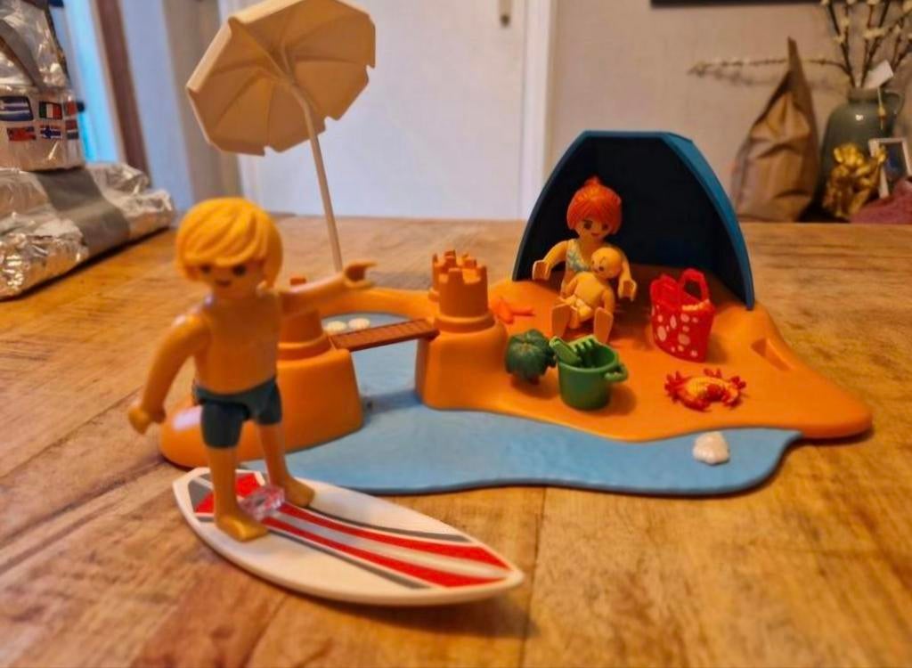 Playmobil 9425 Familie aan het Strand - Complete Set, Ophalen of Verzenden, Zo goed als nieuw, Complete set
