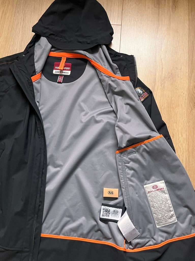 Parajumpers Soft Shell Jas – Luxe uitvoering –Nieuwstaat-, Kleding | Heren, Jassen | Zomer, Zwart, Parajumpers, Ophalen of Verzenden
