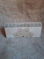 Houten doosje met mandala gravering, Minder dan 50 cm, Minder dan 50 cm, Ophalen of Verzenden, Zo goed als nieuw