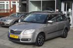 Skoda Fabia Combi 1.4-16V Ambiente NAP Cruise Climate Trekha, Voorwielaandrijving, 4 cilinders, Beige, Origineel Nederlands