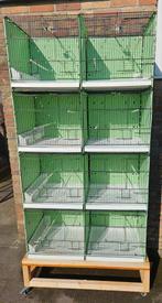 2GR Italiaanse draadkooien 4st incl. lampen en onderstel, Ophalen, Zo goed als nieuw, Kunststof, Vogelkooi
