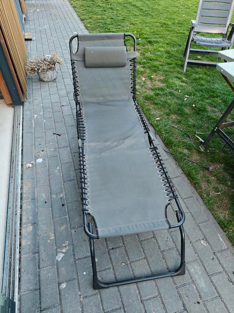 Ligbed gratis af te halen, Ophalen, Verstelbaar