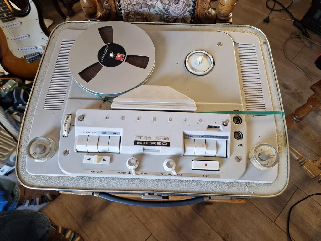 Grundig bandrecorder met ingebouwde versterker, Audio, Tv en Foto, Bandrecorders, Ophalen of Verzenden, Bandrecorder