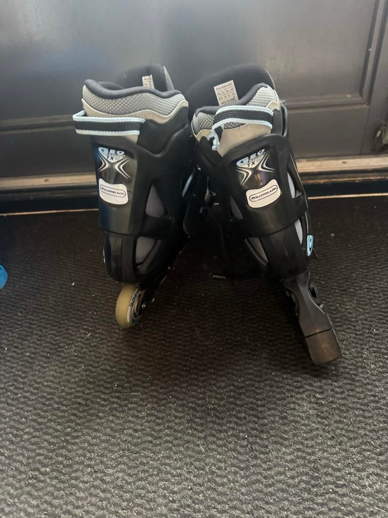 Rollerblade Skeelers Maat 42 - Uitstekende Staat, Sport en Fitness, Skeelers, Gebruikt, Ophalen of Verzenden, Inline skates 4 wielen