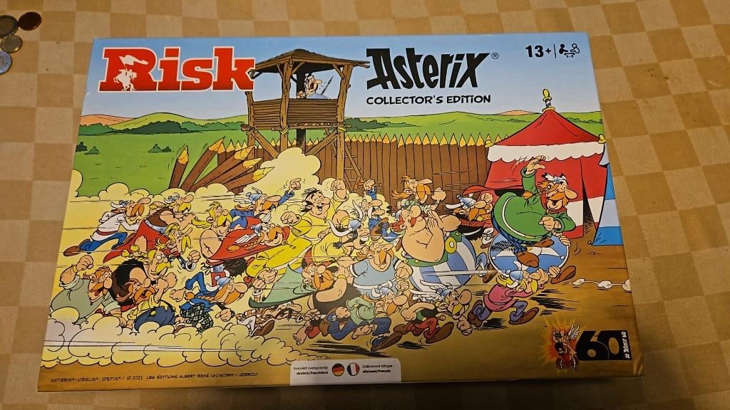 bordspel strategiespel Risk Asterix & Obelix tactiekspel, Vijf spelers of meer, Ophalen of Verzenden, Nieuw