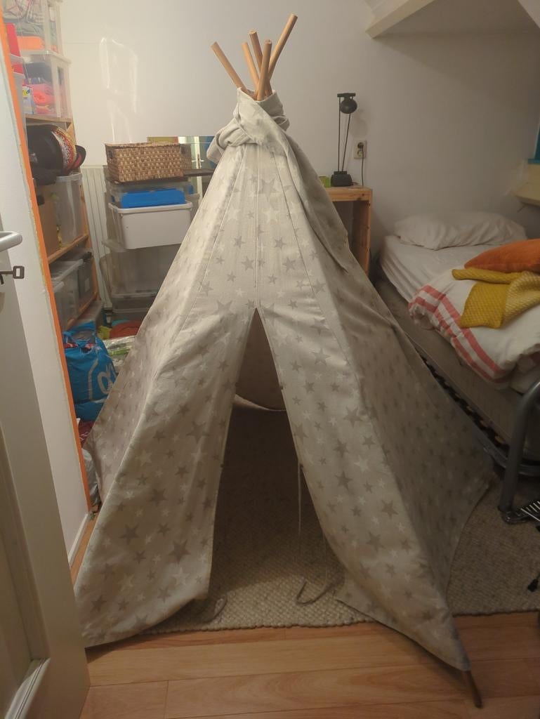 Zelfgemaakte tipi, Ophalen, Zo goed als nieuw