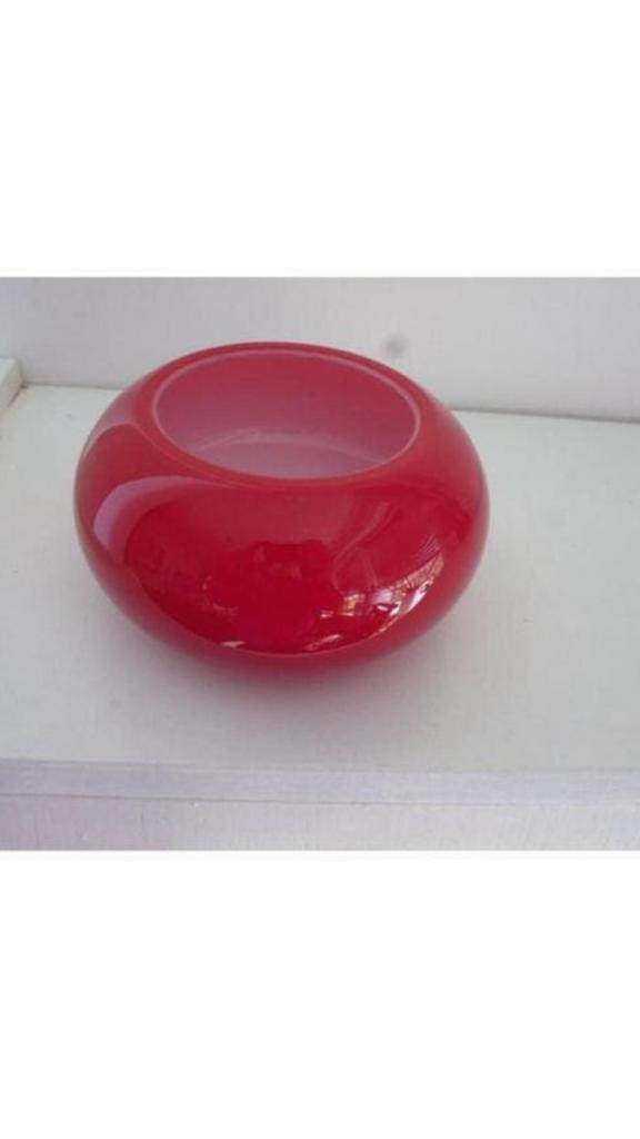 Rood bol vaasje., Huis en Inrichting, Woonaccessoires | Vazen, Ophalen of Verzenden, Minder dan 50 cm, Rood, Glas