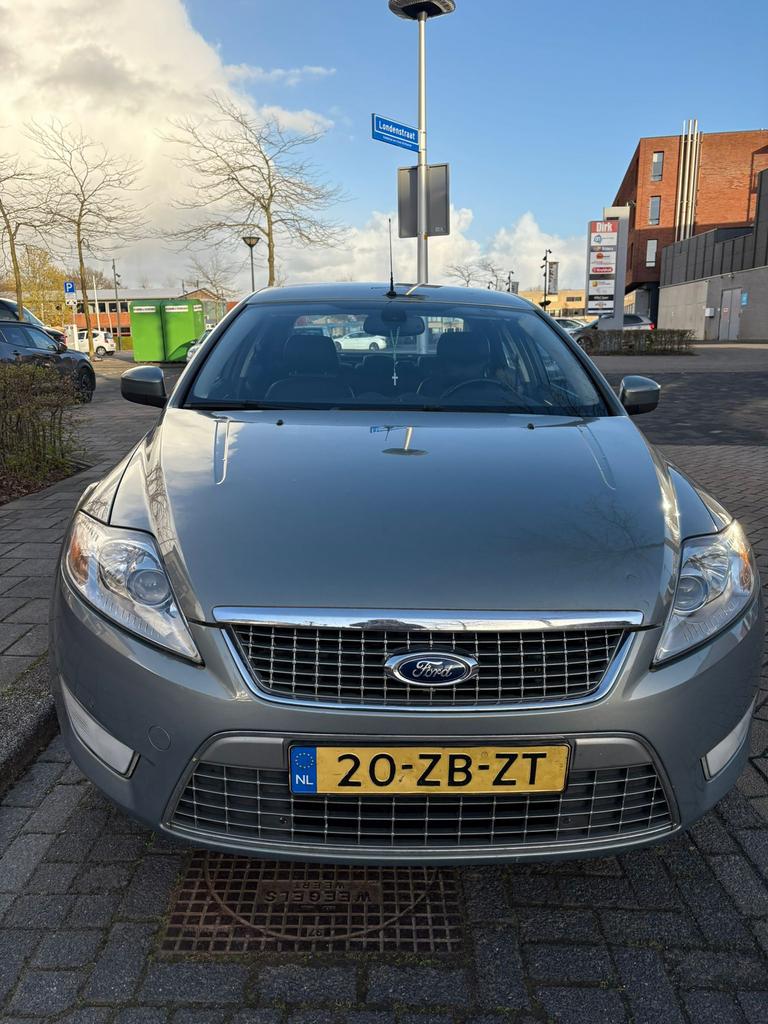 Ford Mondeo Titanium Youngtimer 2.0 16V 107KW 4D 2008 Grijs, 145 pk, Navigatiesysteem, 4 cilinders, Origineel Nederlands
