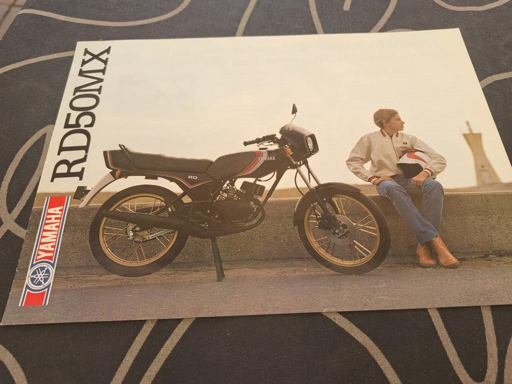 " YAMAHA"  RD 50 MX  Folder, Ophalen of Verzenden, Gebruikt
