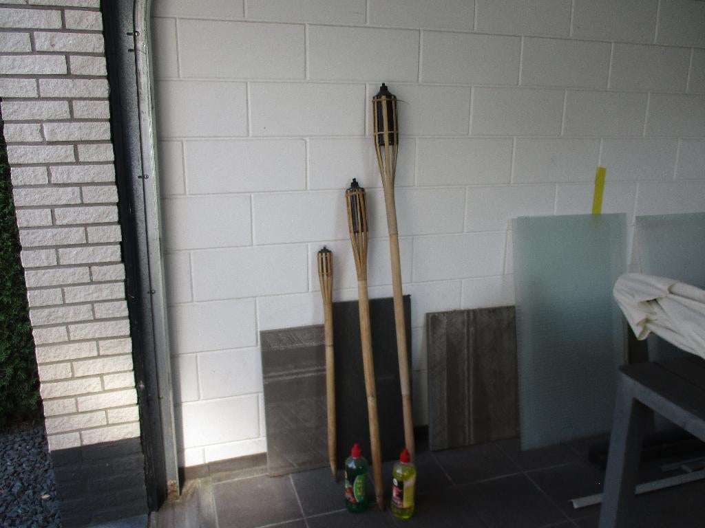 Tuinfakkels, Ophalen, Zo goed als nieuw