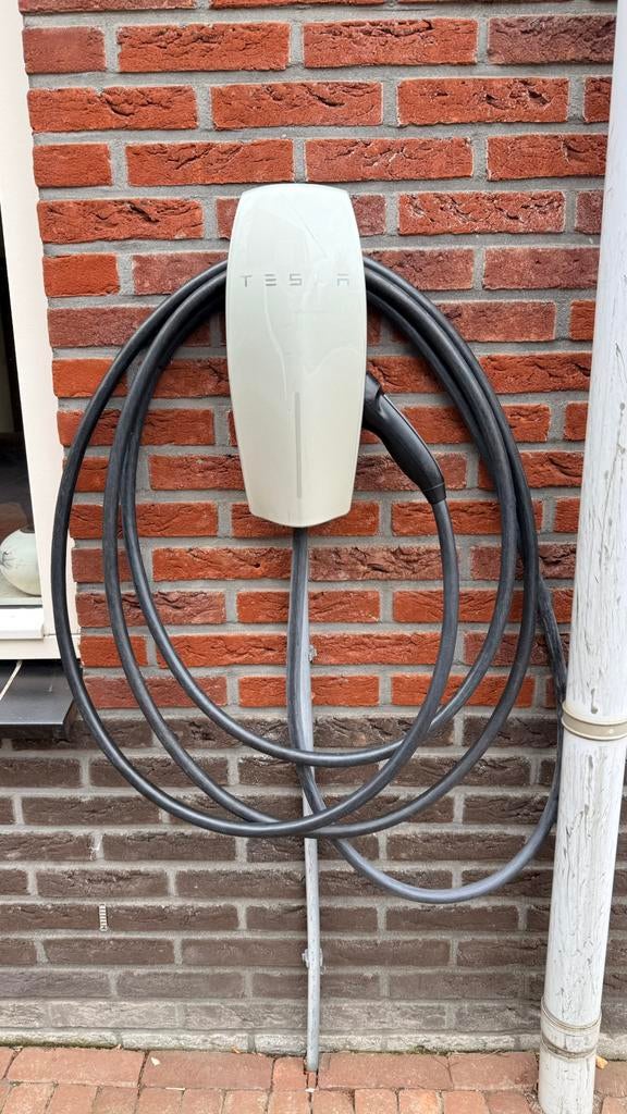 Tesla Wall Connector Gen 2 met 7,5 meter kabel, Auto diversen, Laadpalen, Zo goed als nieuw, Laadpaal en Laadkabel, Ophalen