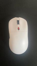 Gaming muis, Ophalen of Verzenden, Zo goed als nieuw, Gaming muis