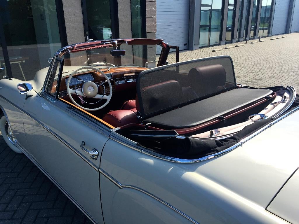 Windscherm Mercedes W128 Ponton Cabriolet, Auto diversen, Auto-accessoires, Zo goed als nieuw, Ophalen of Verzenden