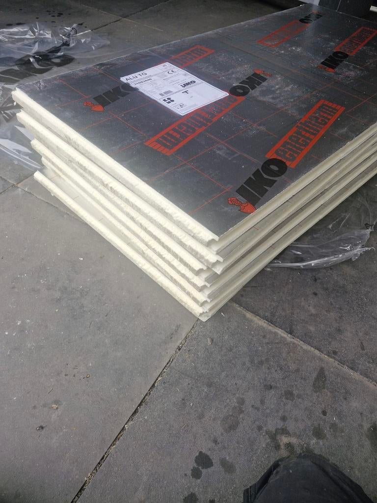 IKO Enertherm ALU TG PIR isolatieplaten 40mm, Dakisolatie, Gebruikt, 5 tot 10 m², Hardschuim (Pir)