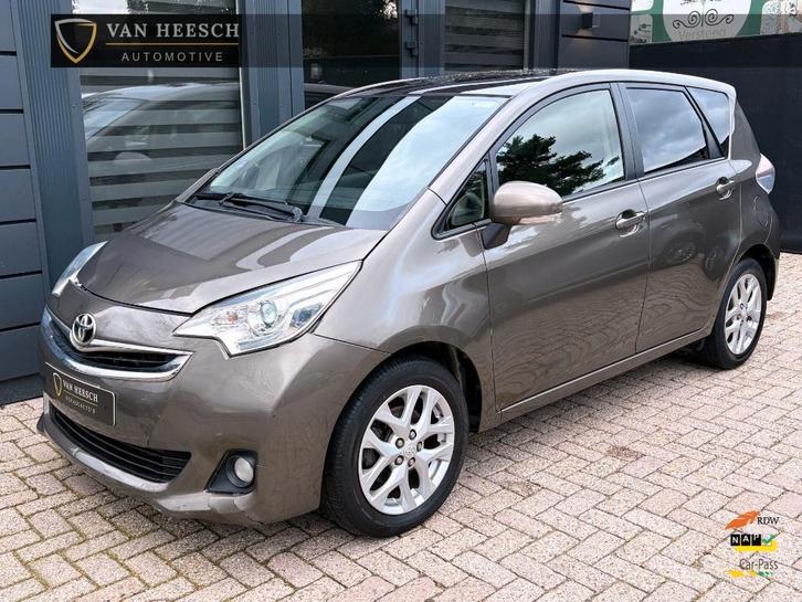 Toyota Verso S 2015 + Toyota Yaris 2011 + Volkswagen Polo 13, Auto diversen, Schadeauto's, Handgeschakeld, Benzine, Overige carrosserieën