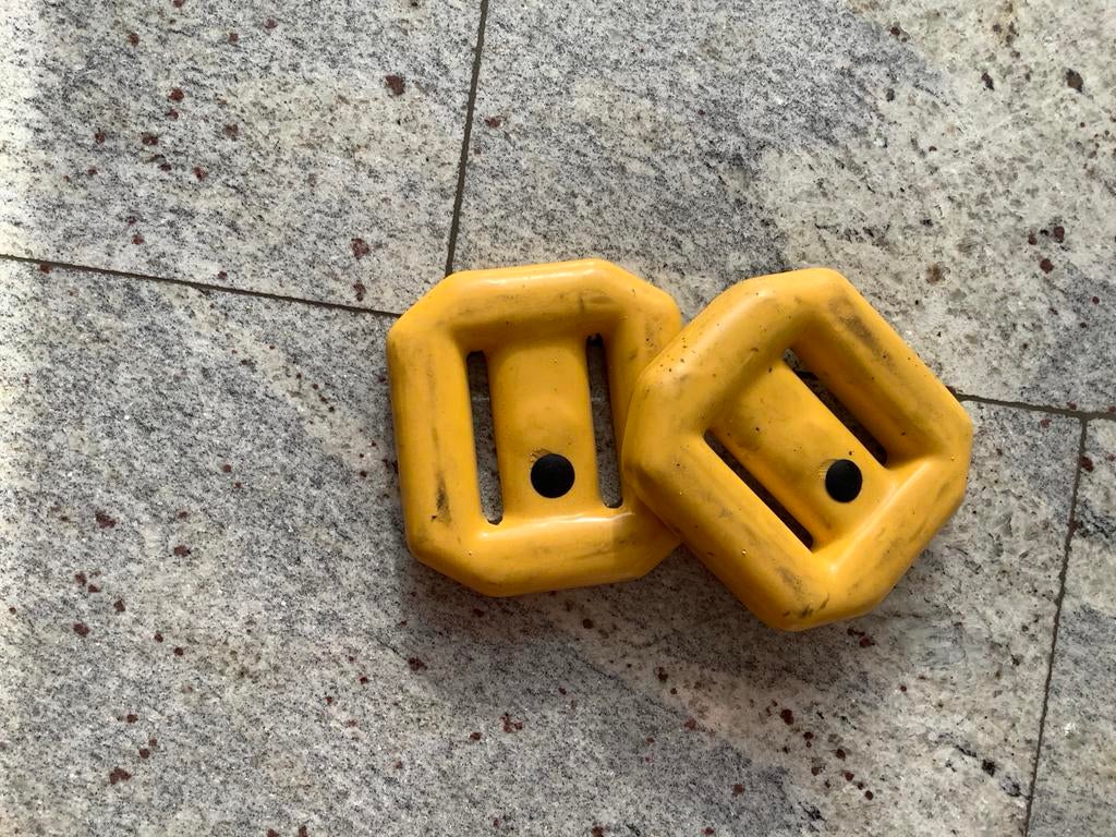 2x 1kg Geplastificeerd Duiklood - Geel, Watersport en Boten, Duiken, Ophalen of Verzenden, Gebruikt, Lood of Loodgordel