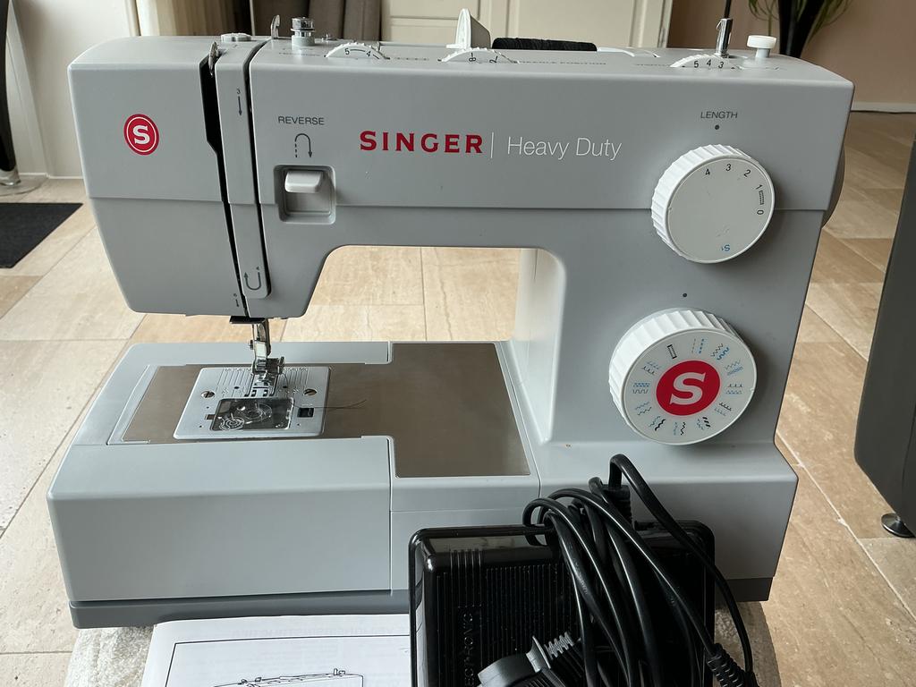 Singer Naaimachine - Weinig gebruikt, heeft onderhoud nodig, Ophalen of Verzenden, Gebruikt, Naaimachine, Singer