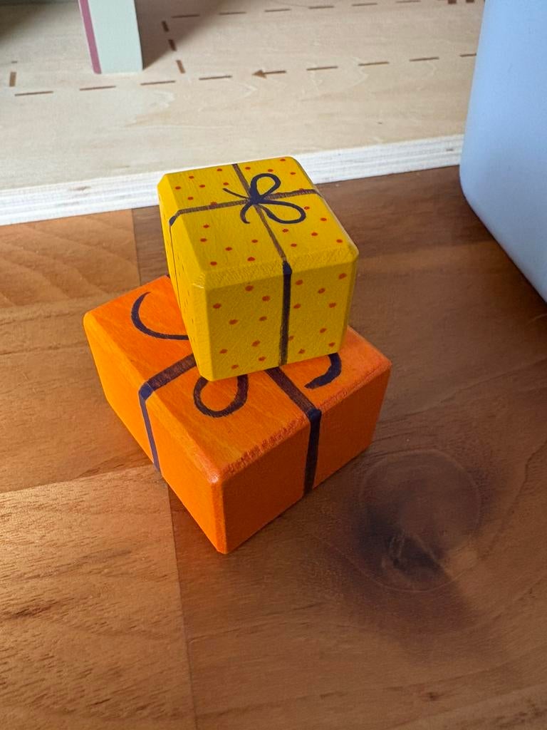 Holztiger houten cadeautjes ( ophalen ), Ophalen, Zo goed als nieuw