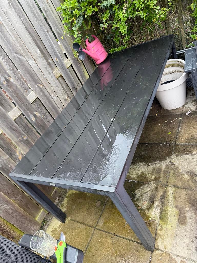 Gratis Jutlandia tuintafel - stevig en functioneel, Ophalen of Verzenden, Gebruikt, Rechthoekig, Kunststof