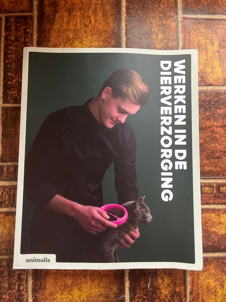 Werken in de Dierverzorging - Animalis, Boeken, Ophalen of Verzenden, Beta, Gelezen, MBO