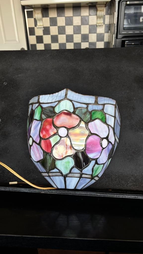 Tiffany wandlamp — glas in lood, Ophalen of Verzenden, Zo goed als nieuw, Glas