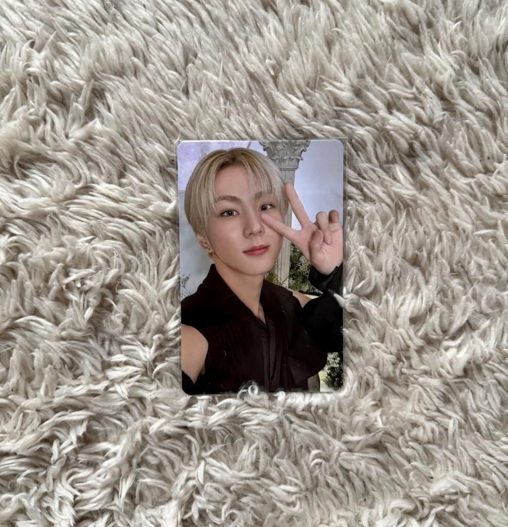 enhypen photocard, Ophalen of Verzenden, Zo goed als nieuw, Foto of Kaart