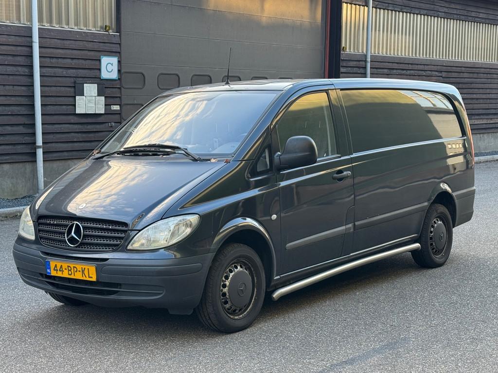 Mercedes-Benz Vito 115 CDI 320 AUTOMAAT AIRCO, Auto's, Zwart, 4 cilinders, 1795 kg, Zwart