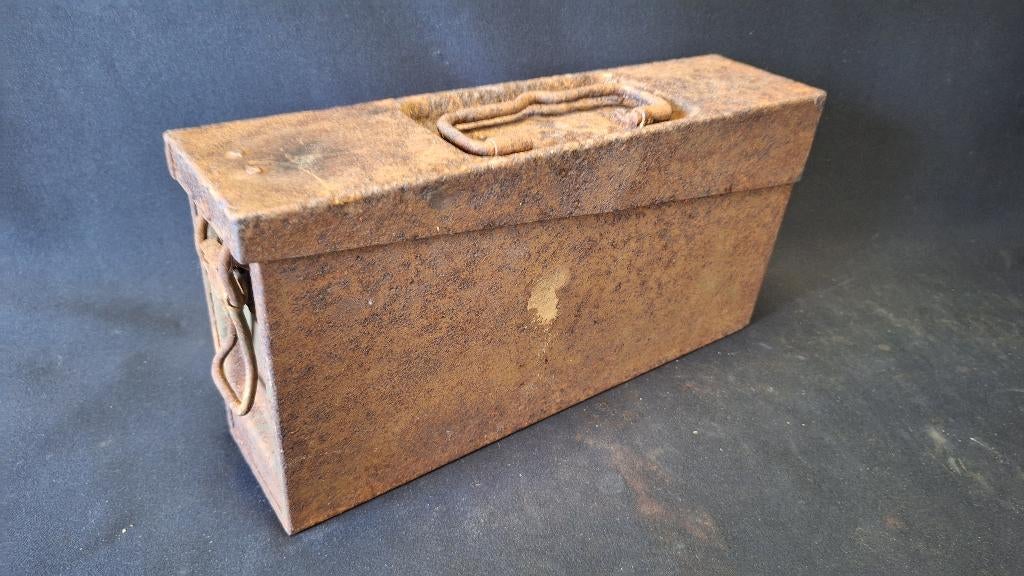 WO2 Duitse MG kist, Verzamelen, Militaria | Tweede Wereldoorlog, Ophalen of Verzenden, Duitsland, Kist of Geocache