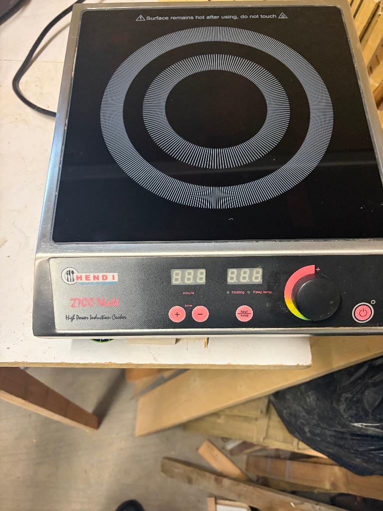 Hendi inductie plaat 2700 watt, Witgoed en Apparatuur, Kookplaten, Ophalen, Gebruikt, 3 kookzones of minder, Inductie