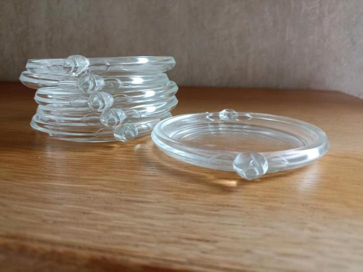 Vintage glazen onderzetters met roosjes, Antiek en Kunst, Antiek | Glas en Kristal, Ophalen of Verzenden