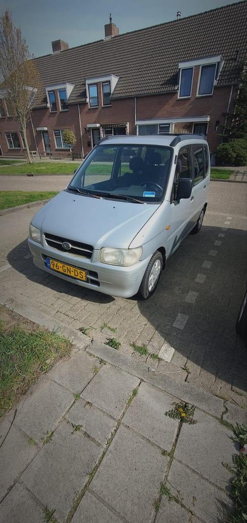Daihatsu Move 1.0 2001 Grijs, Auto's, Daihatsu, Voorwielaandrijving, Move, 600 kg, 4 stoelen