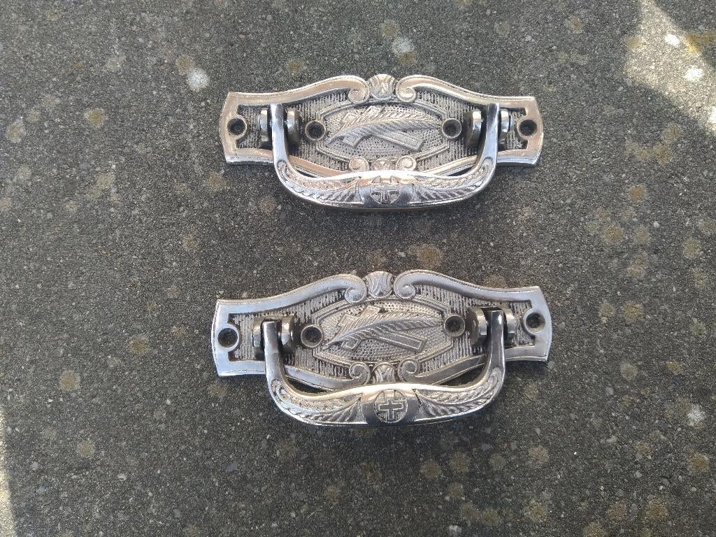 2 grote kistgrepen - handgrepen, Ophalen of Verzenden