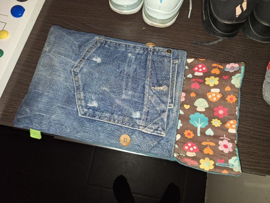 Leuke orginele Tablethoes, Ophalen, Gebruikt, Onbekend, 11 inch