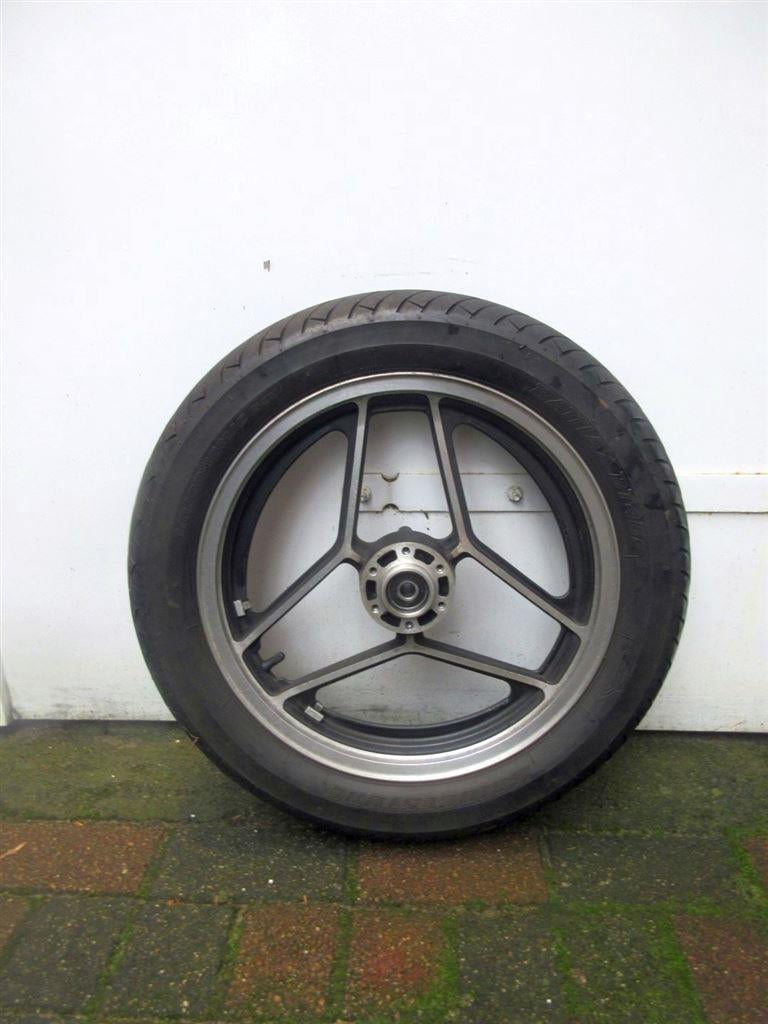 Suzuki GSX750ES voorwiel voor velg wiel GSX750EF front wheel, Ophalen of Verzenden